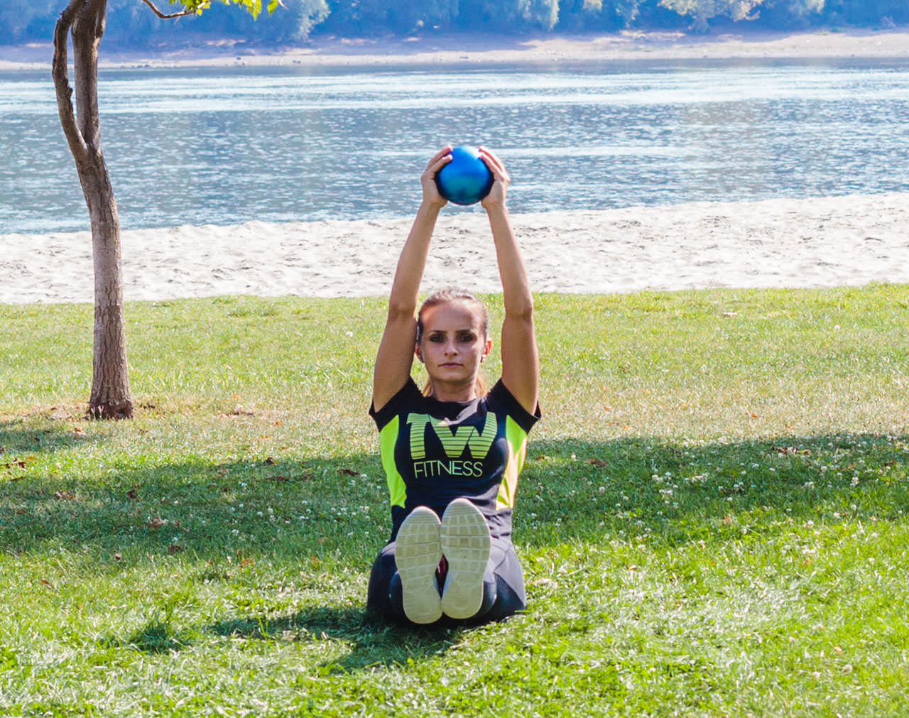 Seated Medicine Ball Twist frame #1