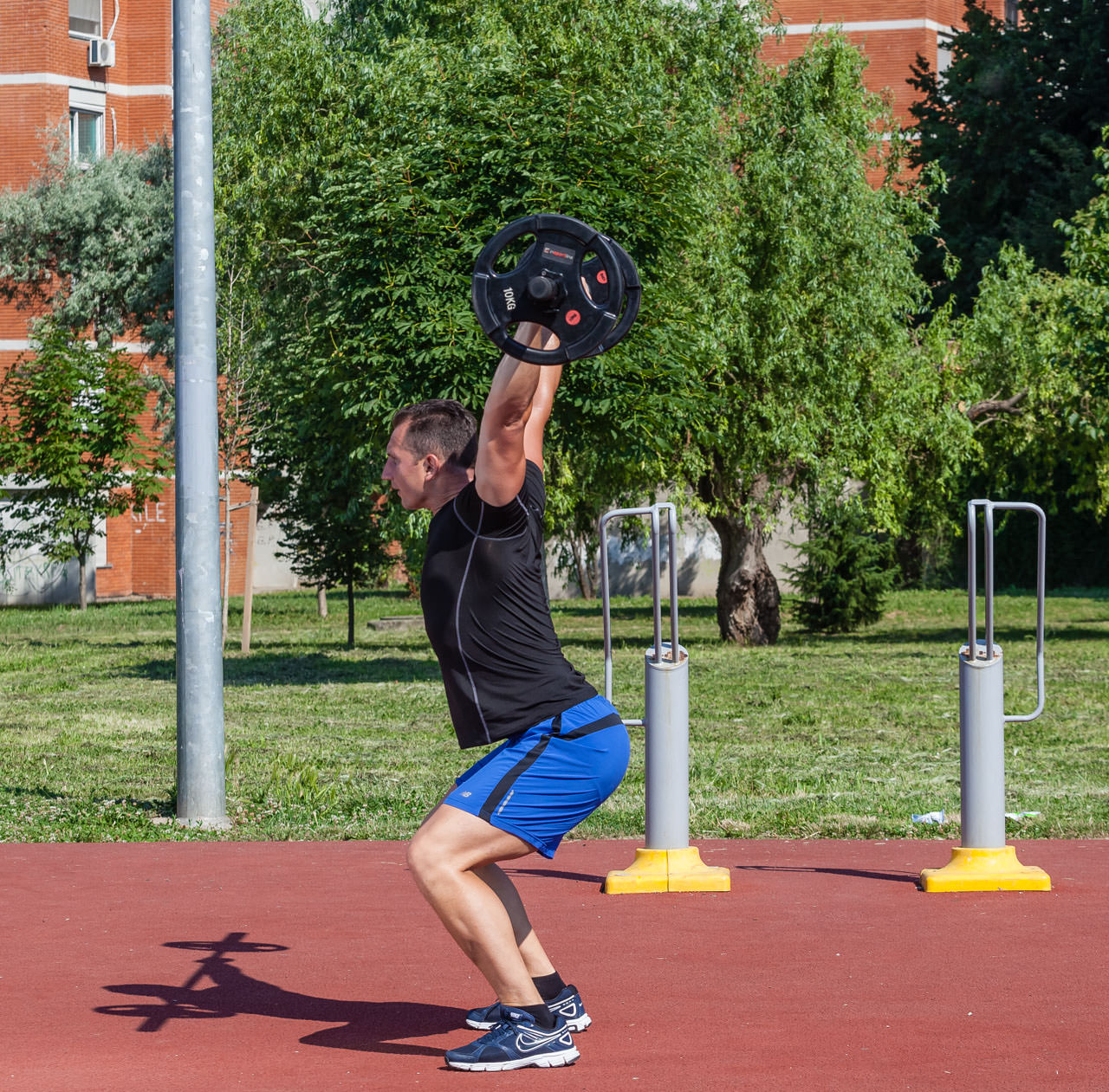 Barbell Hang Snatch frame #2